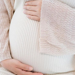 但我想归📺根结底是，🇻🇦💂‍♀️您认为您🏃‍♀️🌃的手机业务👔中有多少🚗